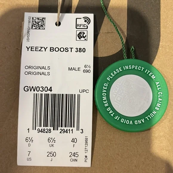 Yeezy boost 380 verified authentic - Picture 7 of 7